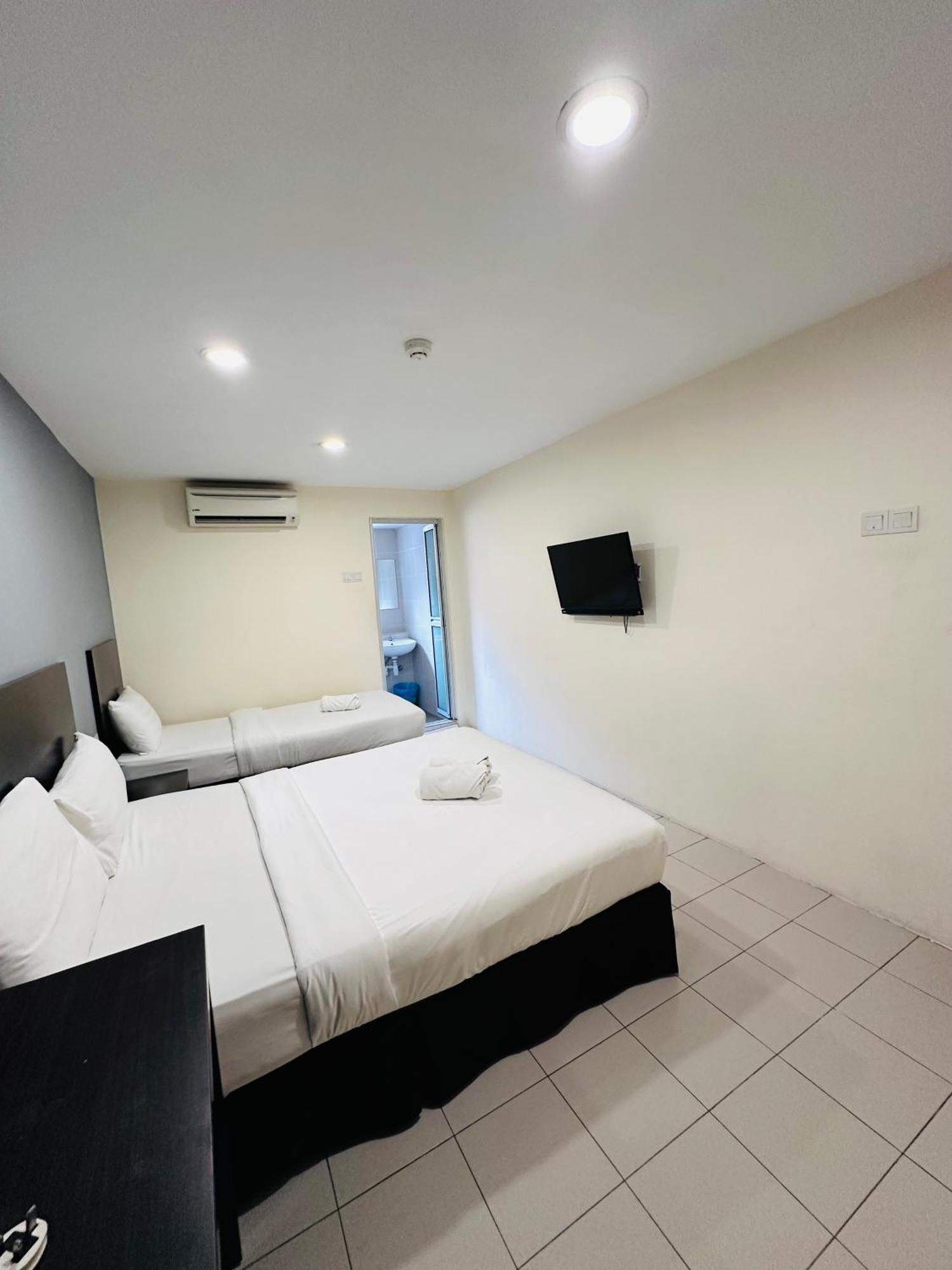 Your Hotel Κλάνγκ Εξωτερικό φωτογραφία